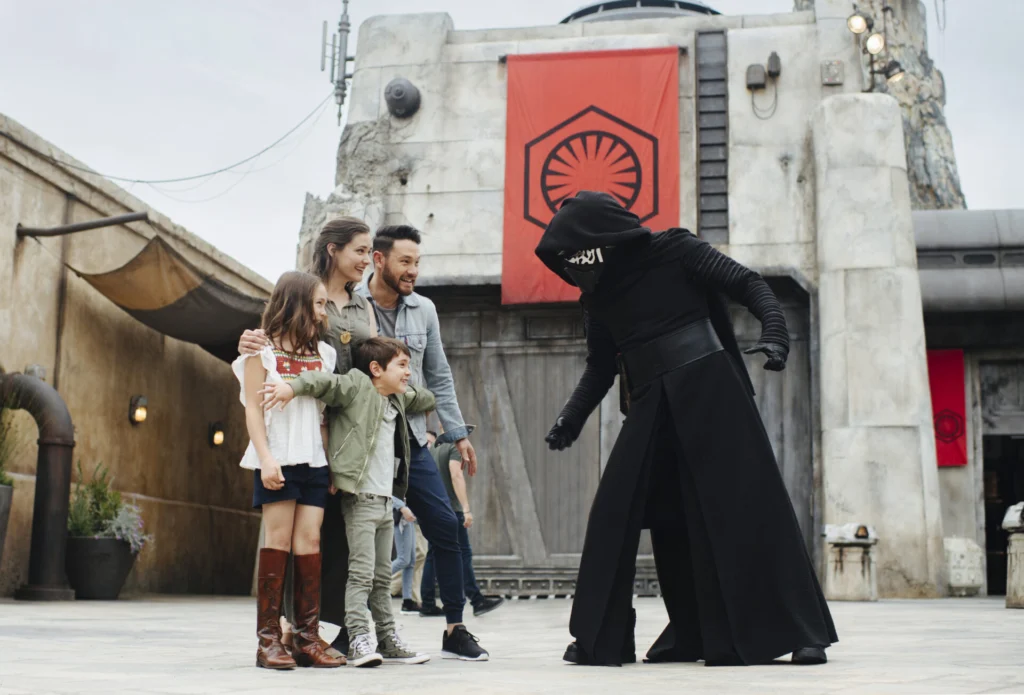 Star Wars Galaxy's Edge